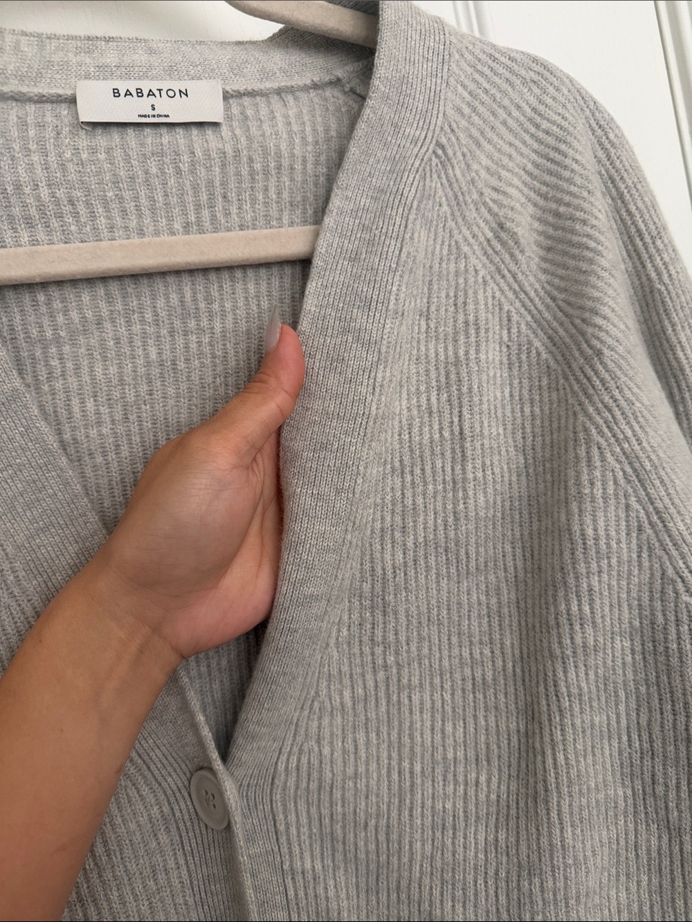 Babaton Gray Ribbed V-Neck Button-Front Cardigan - Picture 5 of 5